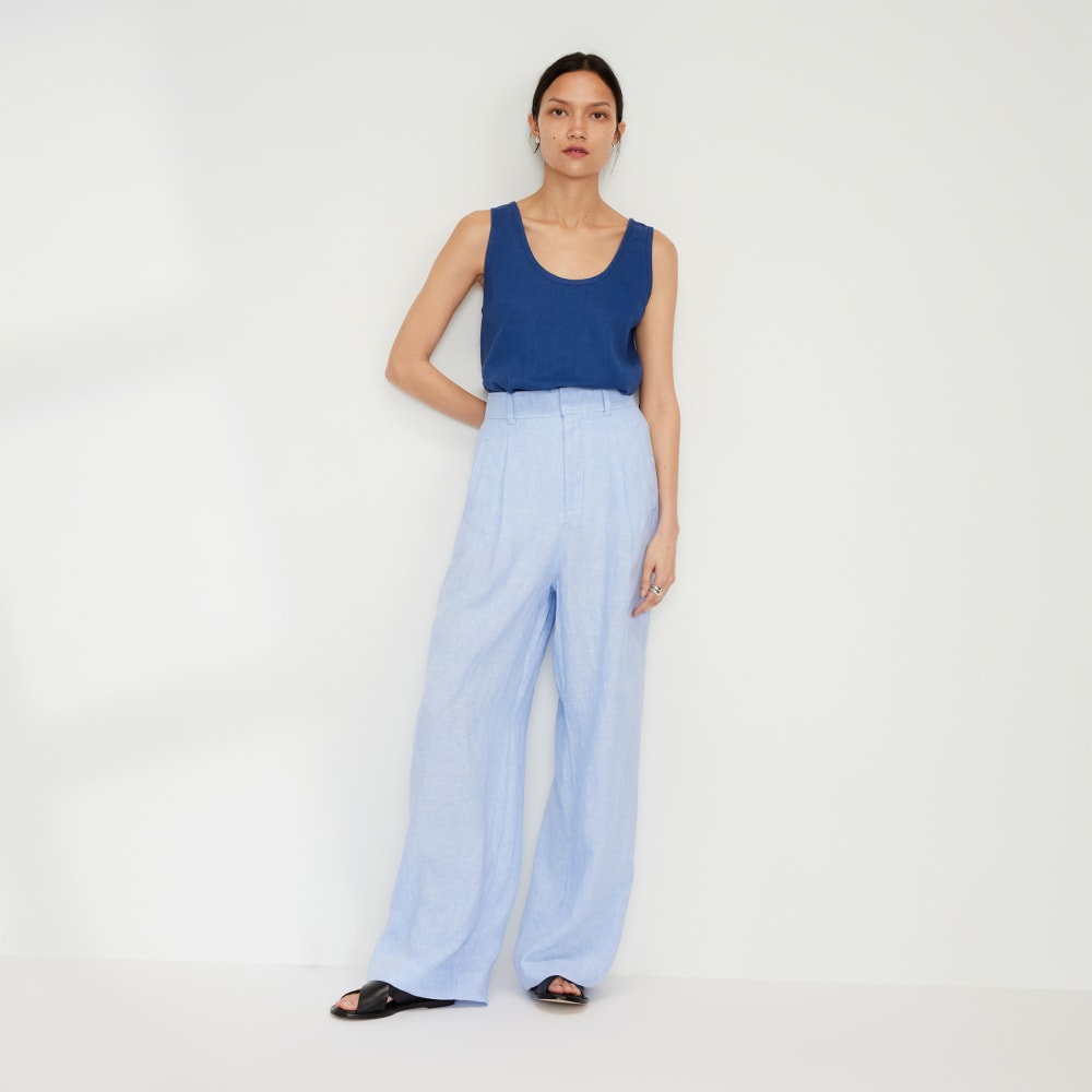 The Scoop Tank in Linen in Mazarine Blue — detail view