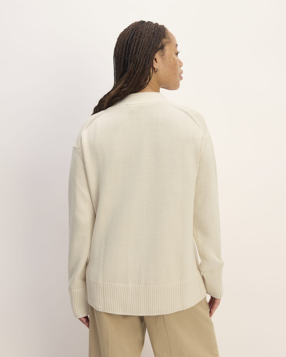 The Organic Cotton Cardigan in Canvas — detail view