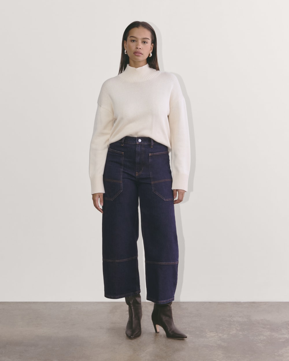 The Way-High® Gardener Cropped Jean in Deep Rinse — detail view