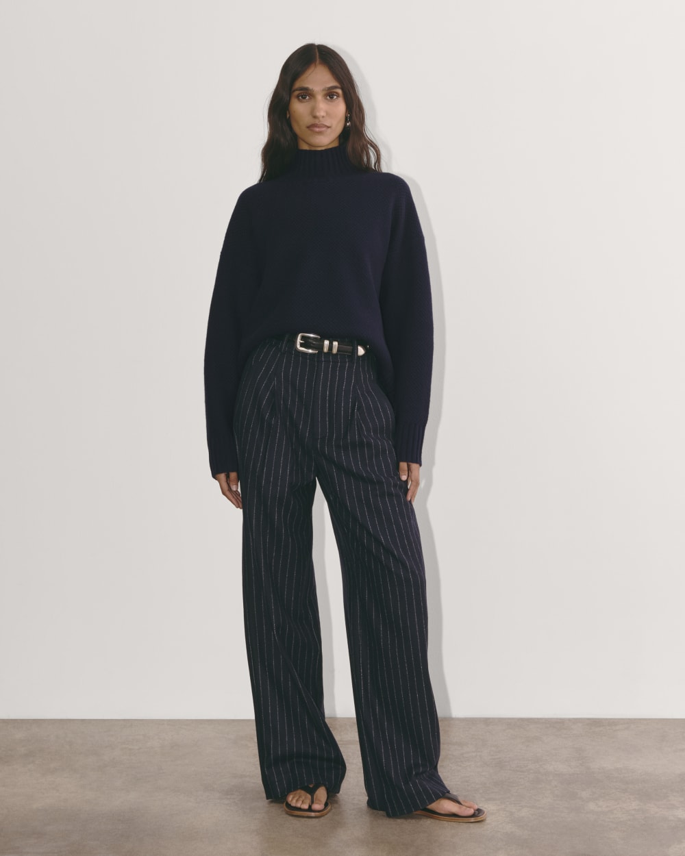 The Honeycomb Funnel Neck in Wool Cashmere in Navy — detail view