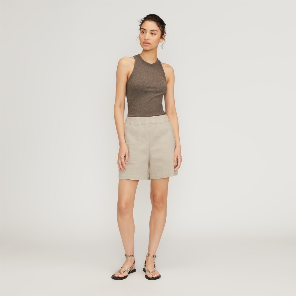 The Organic Pull-On Short in Sandstone — detail view