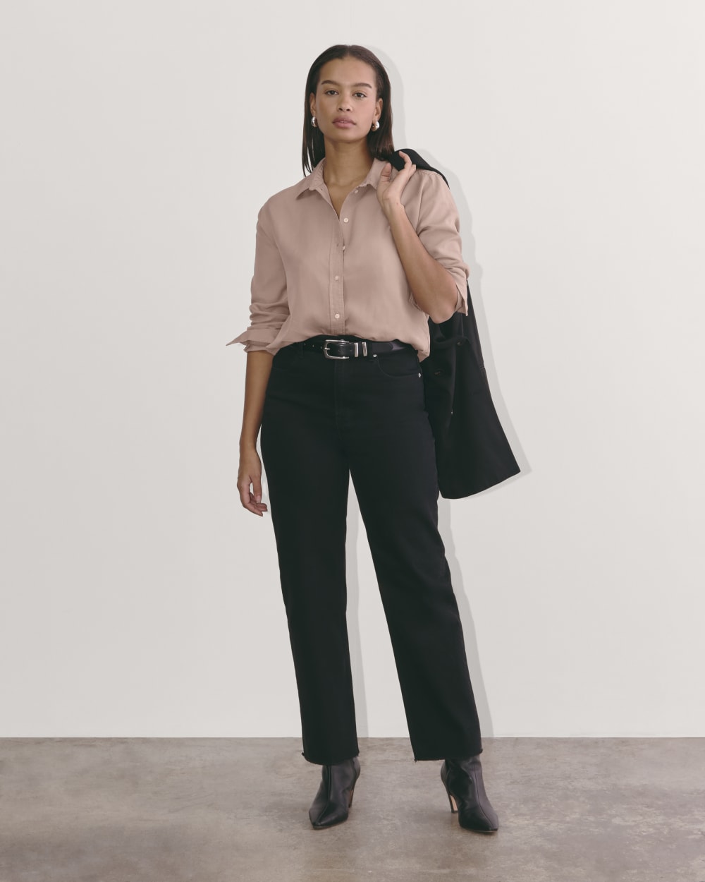 The Must-Have Shirt in Butterlite in Dusty Rose — detail view
