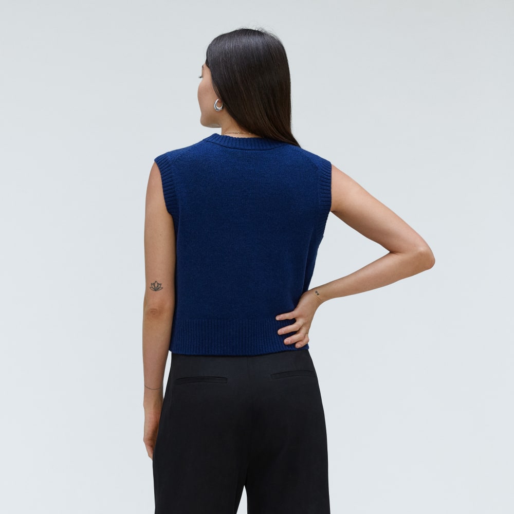 The Cashmere Vest in Bright Navy — detail view