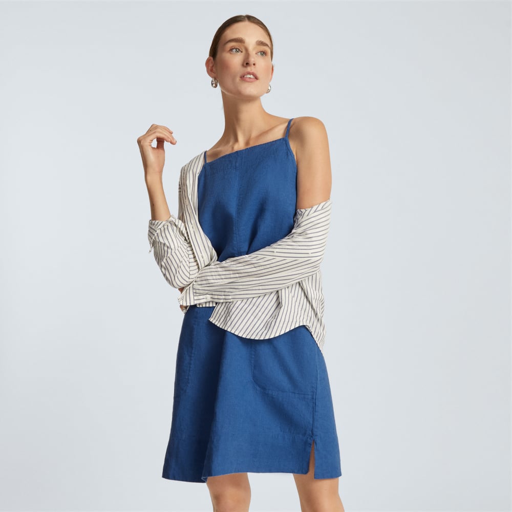 The Linen Apron Dress in Deep Blue — detail view