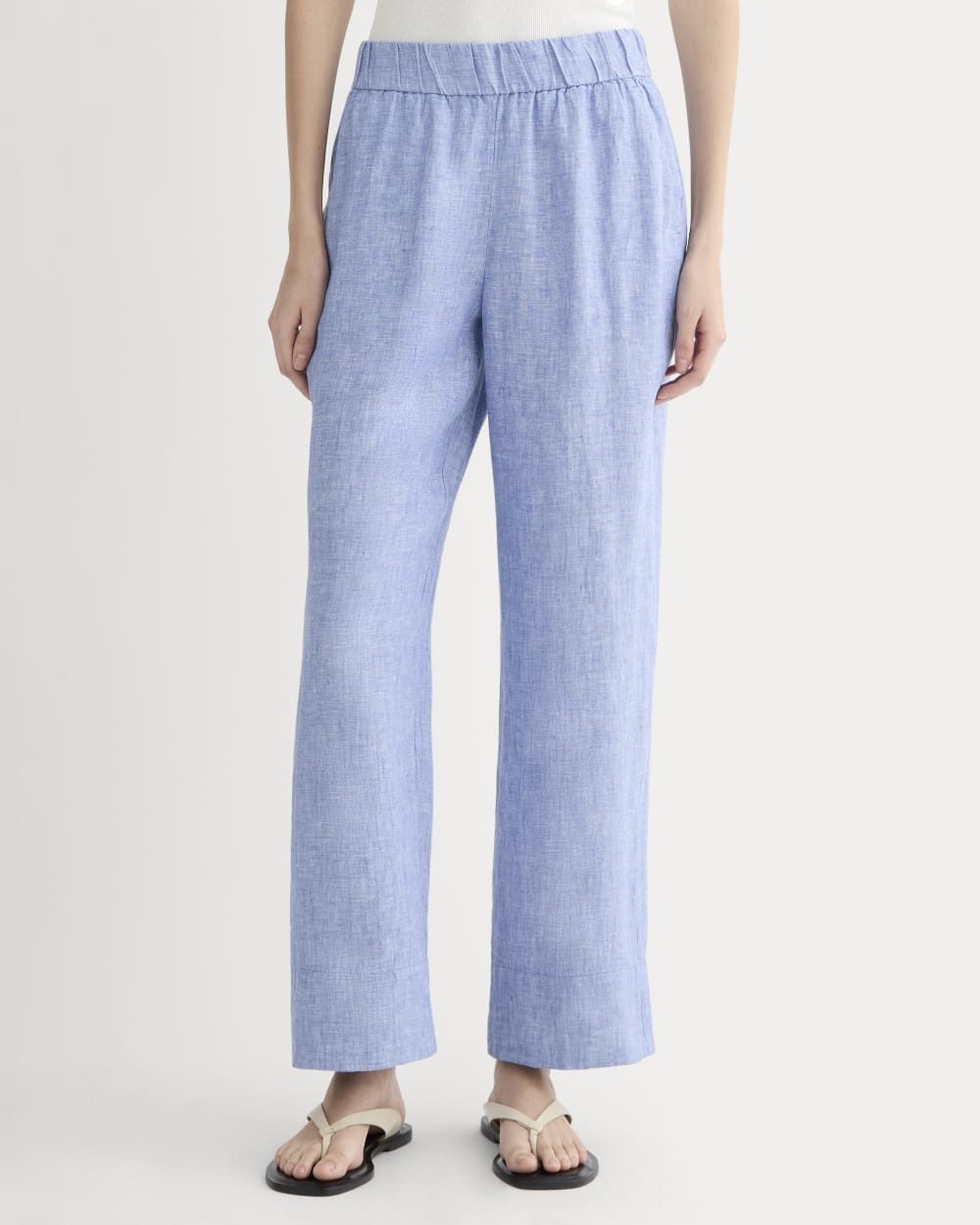 The Linen Easy Pant in Chambray — detail view
