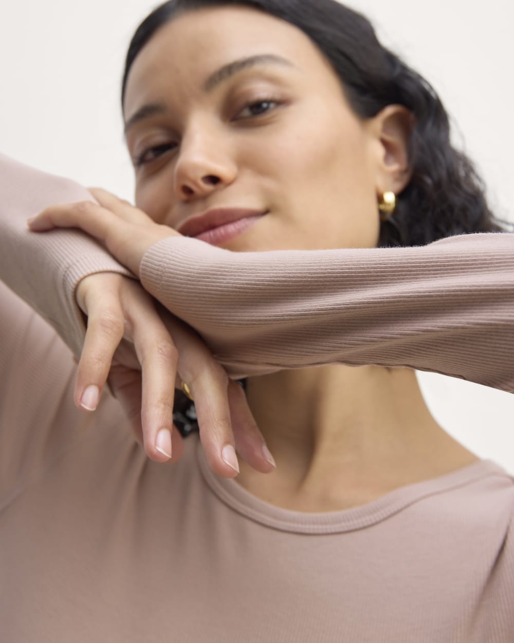 The Luxe Rib Long-Sleeve Crew in Dusty Rose — detail view