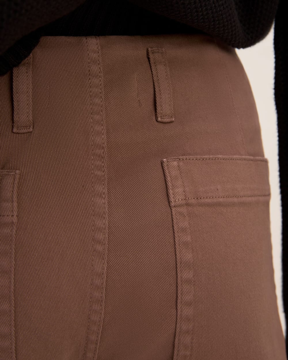 The Organic Utility Pant in Carob Brown — detail view