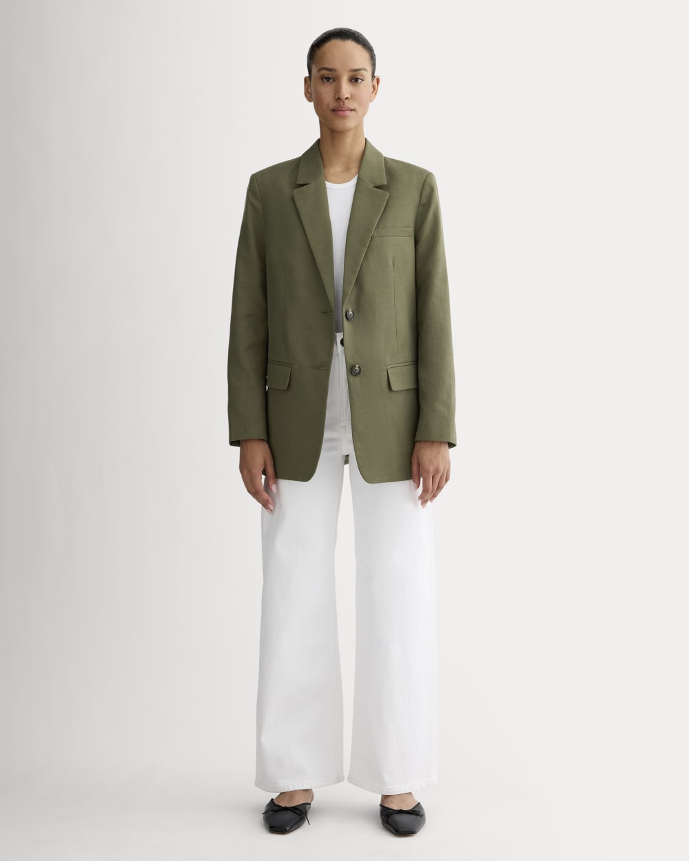 The Oversized Blazer in Buttersmooth in Kalamata — detail view