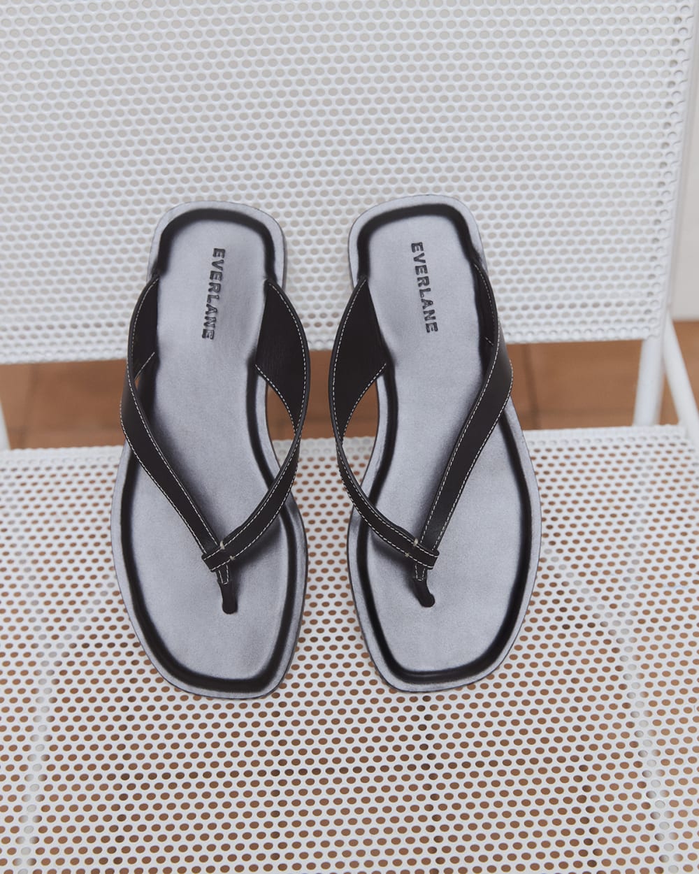 The Leather Flip Flop in Black — detail view