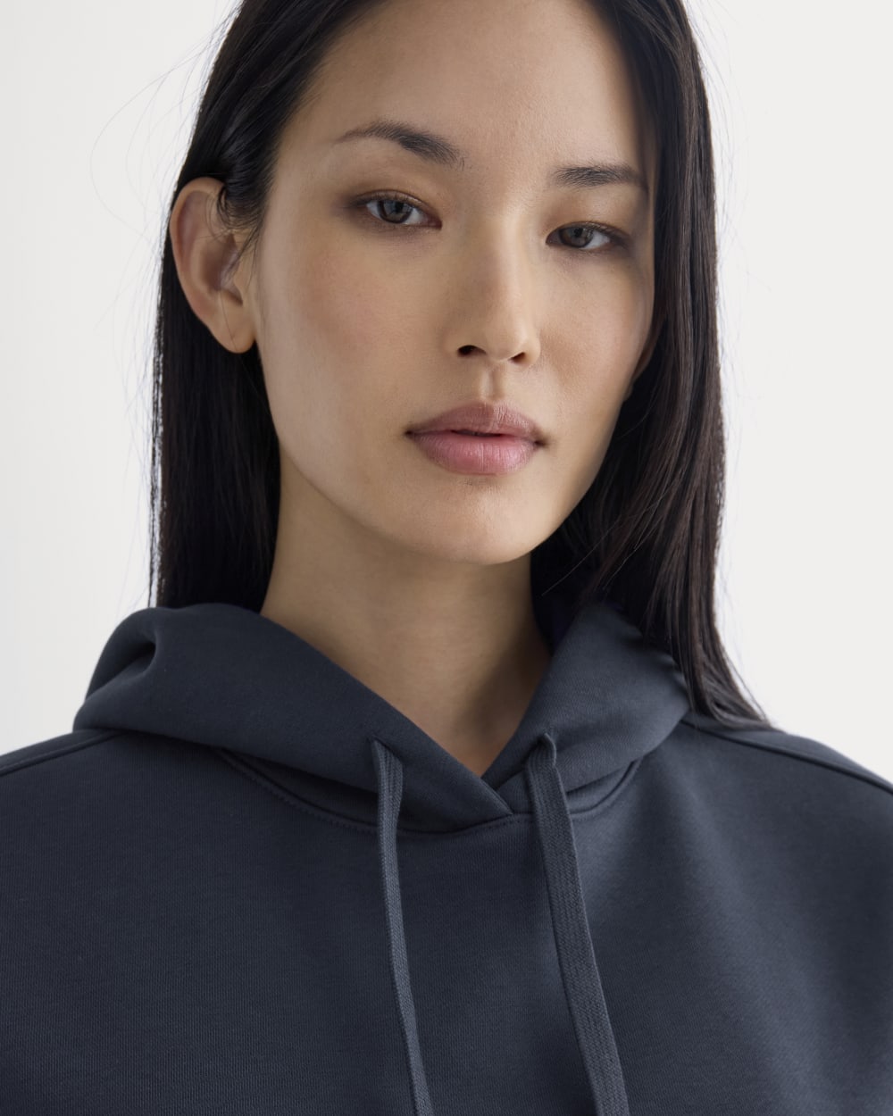 Cropped Luxe Fleece Hoodie in Navy — detail view