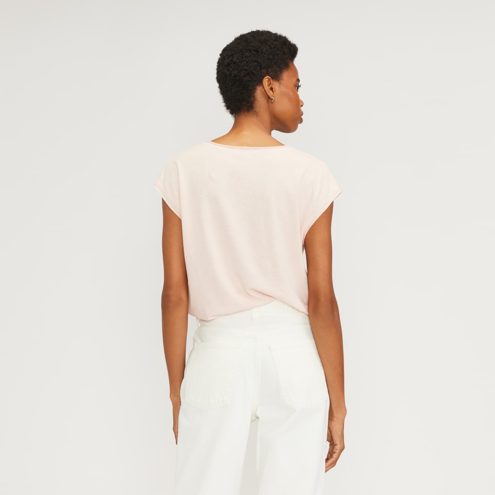 The Hemp Scoop-Neck Muscle Tee in Petal Pink — detail view
