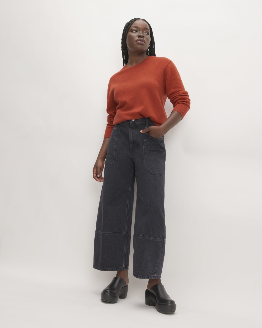 The Classic Crew in Cashmere in Rusted Red — detail view