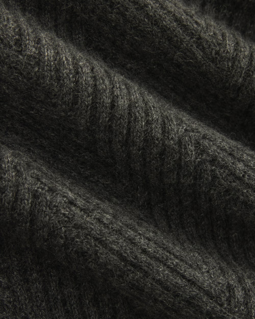 Cashmere Herringbone Sweater in Heather Charcoal — detail view