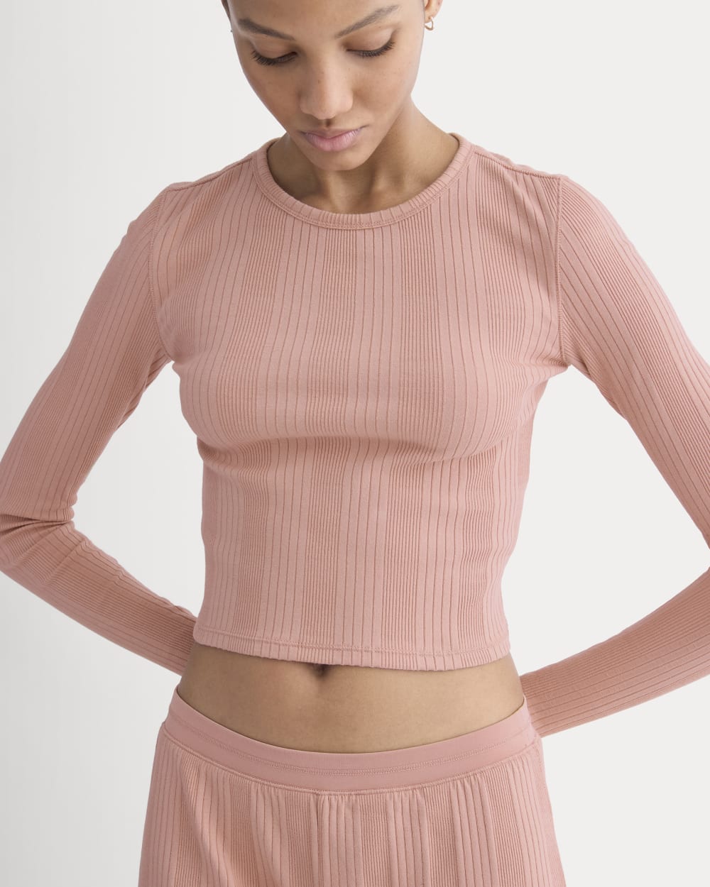 Lounge Rib Cropped Shirt in Ash Rose — detail view