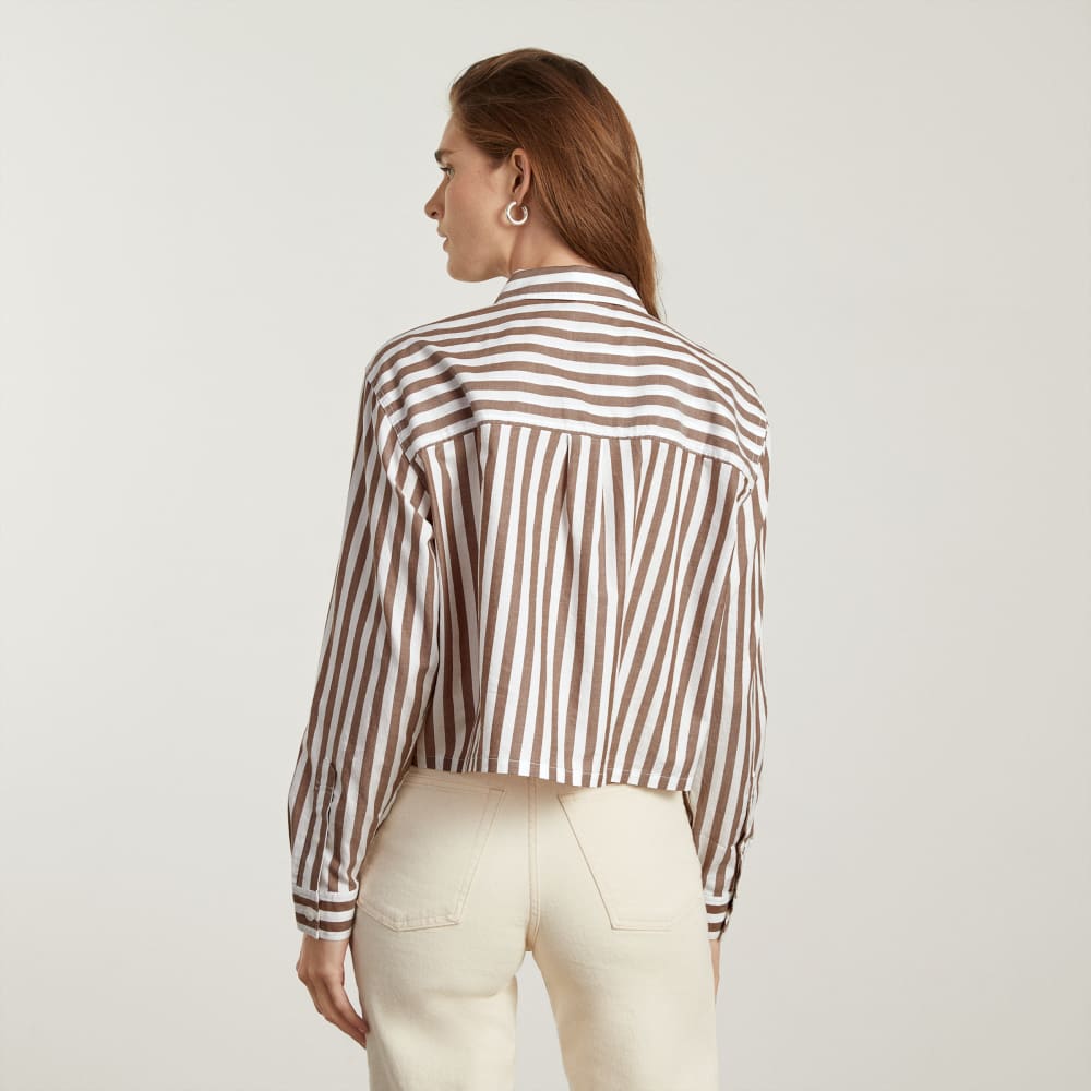 The Way-Short Shirt in Silky Cotton in Espresso / White — detail view