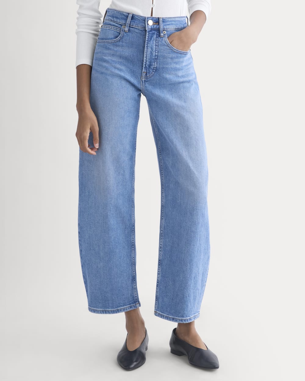 The Way-High® Curve Jean in Medium Wash — detail view
