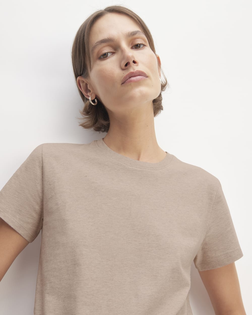 The Box-Cut Tee in Essential Cotton in Burnt Sugar — detail view