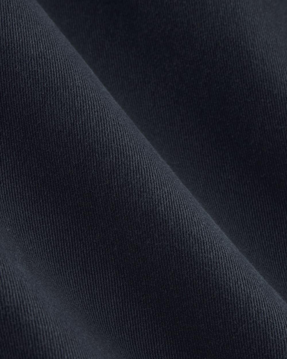 The Utility Barrel Pant in Navy — detail view