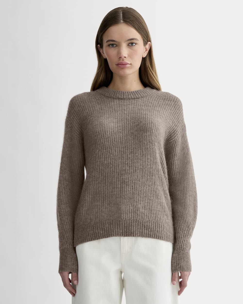The Cocoon Crew in Alpaca in Taupe Melange — detail view