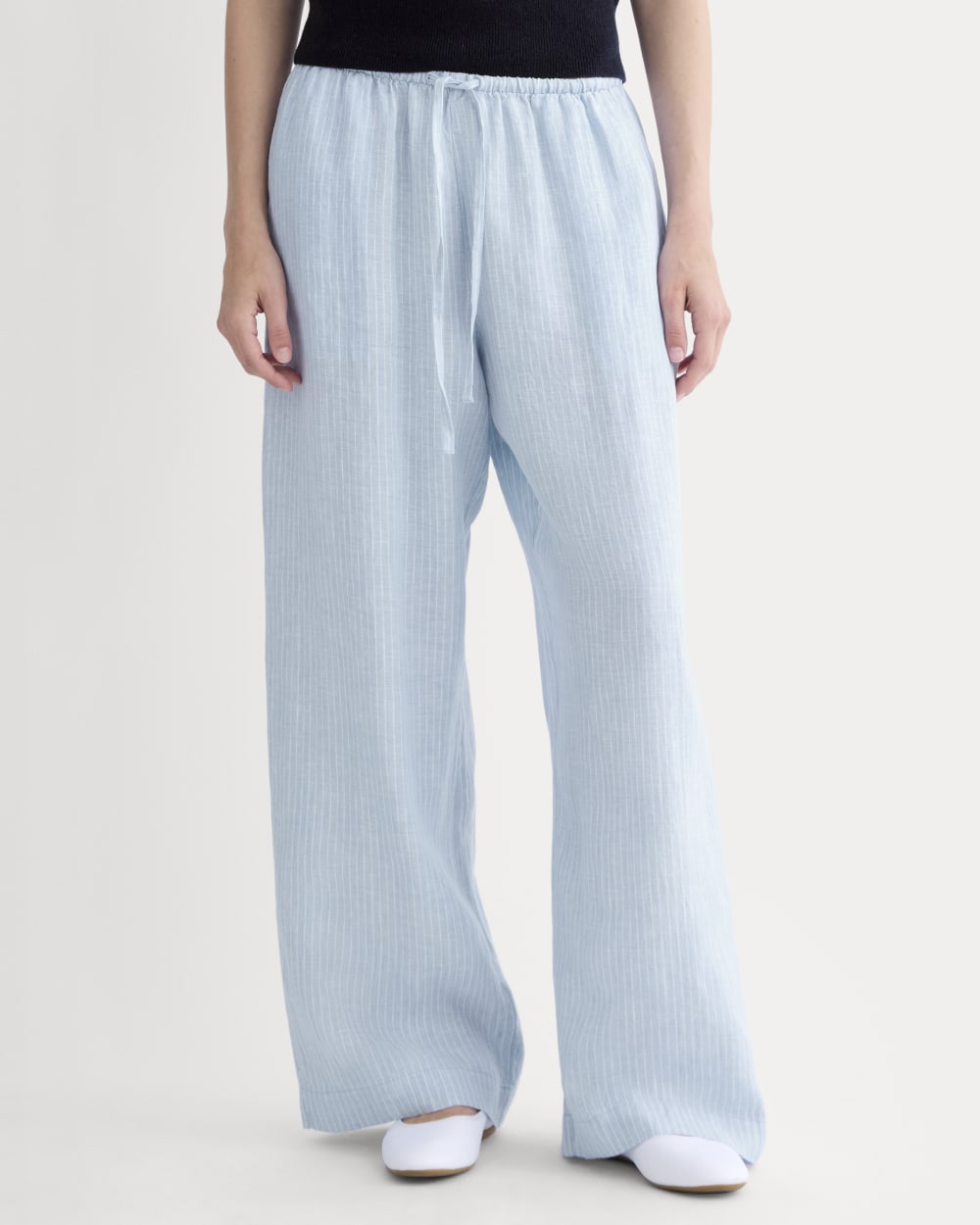 The Drawstring Pant in Linen in Sky Blue / White — detail view