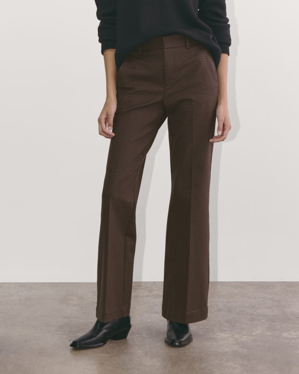 The Bi-Stretch Flare Pant in Brown Houndstooth — detail view