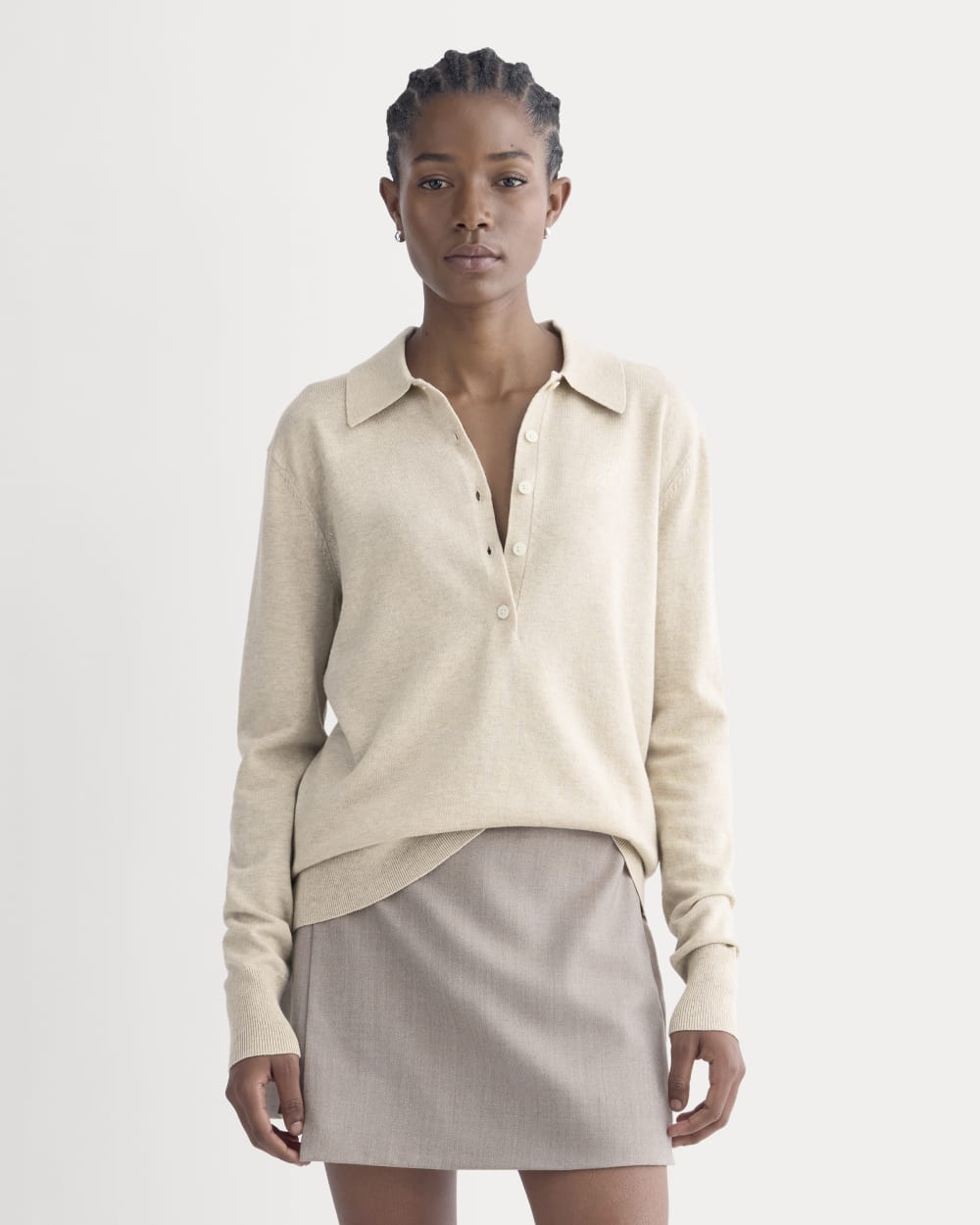 Oversized Polo Sweater in Cotton Merino in Heather Barley — front view