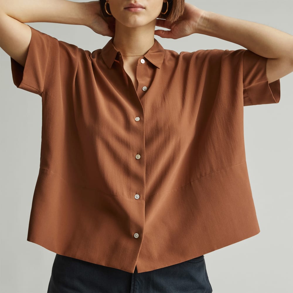 The Boxy Shirt in Washable Silk in Carob Brown — detail view