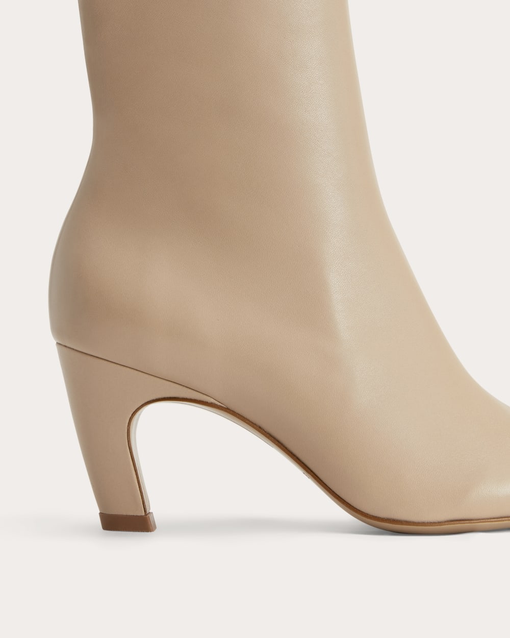 The Short Banana Boot in Sandy Taupe — detail view