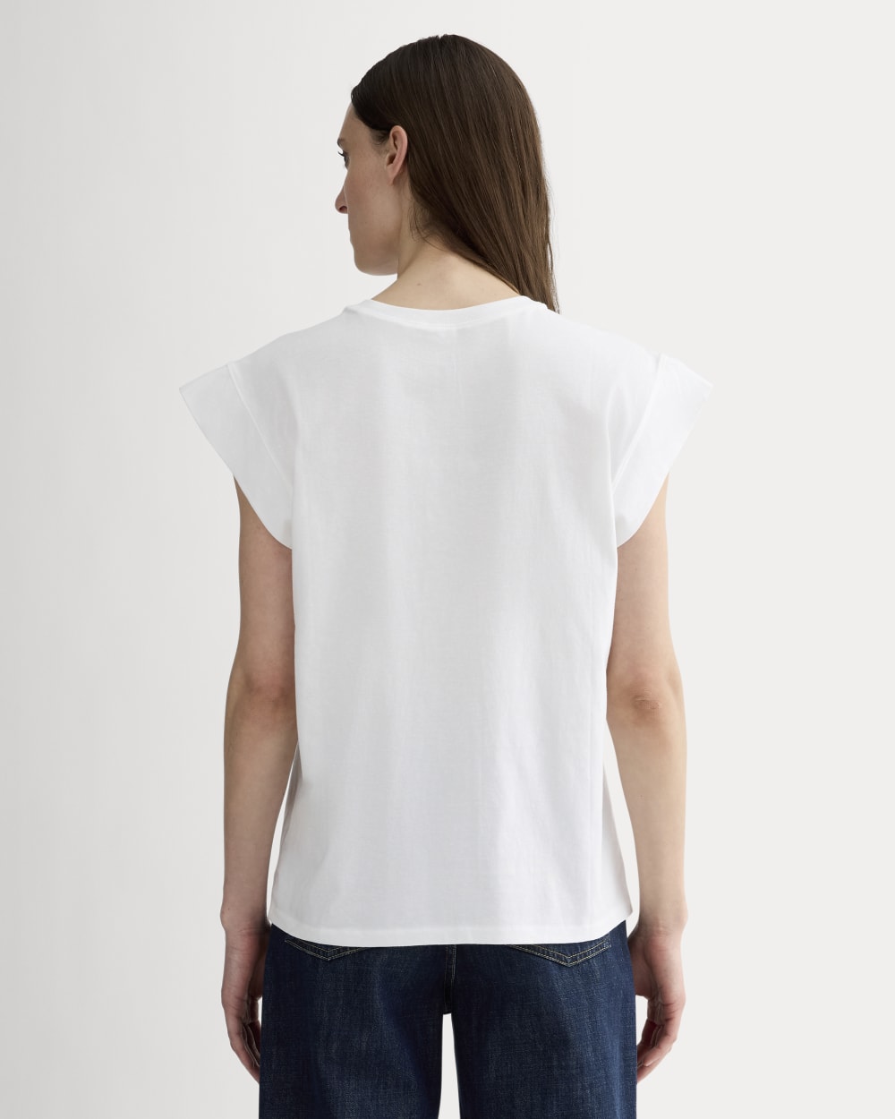 The Muscle Tee in Essential Cotton in White — detail view
