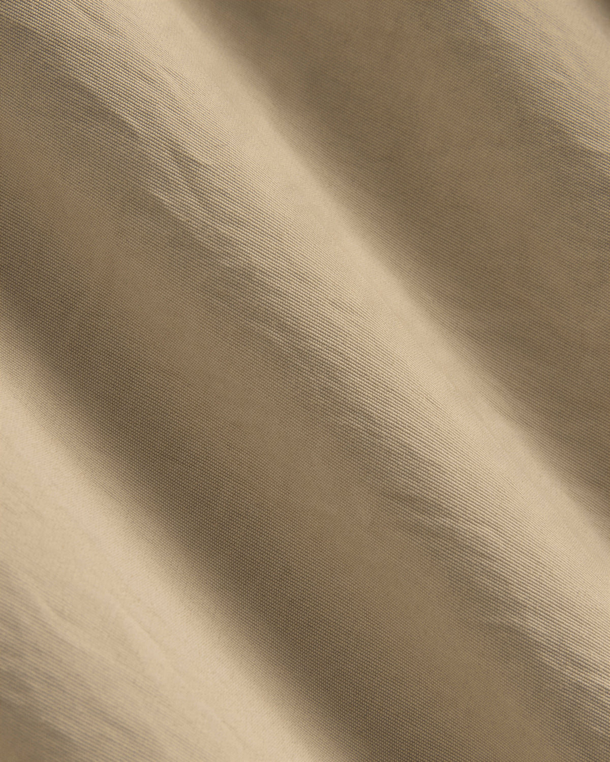The Short Anorak in Trench Coat Khaki — detail view
