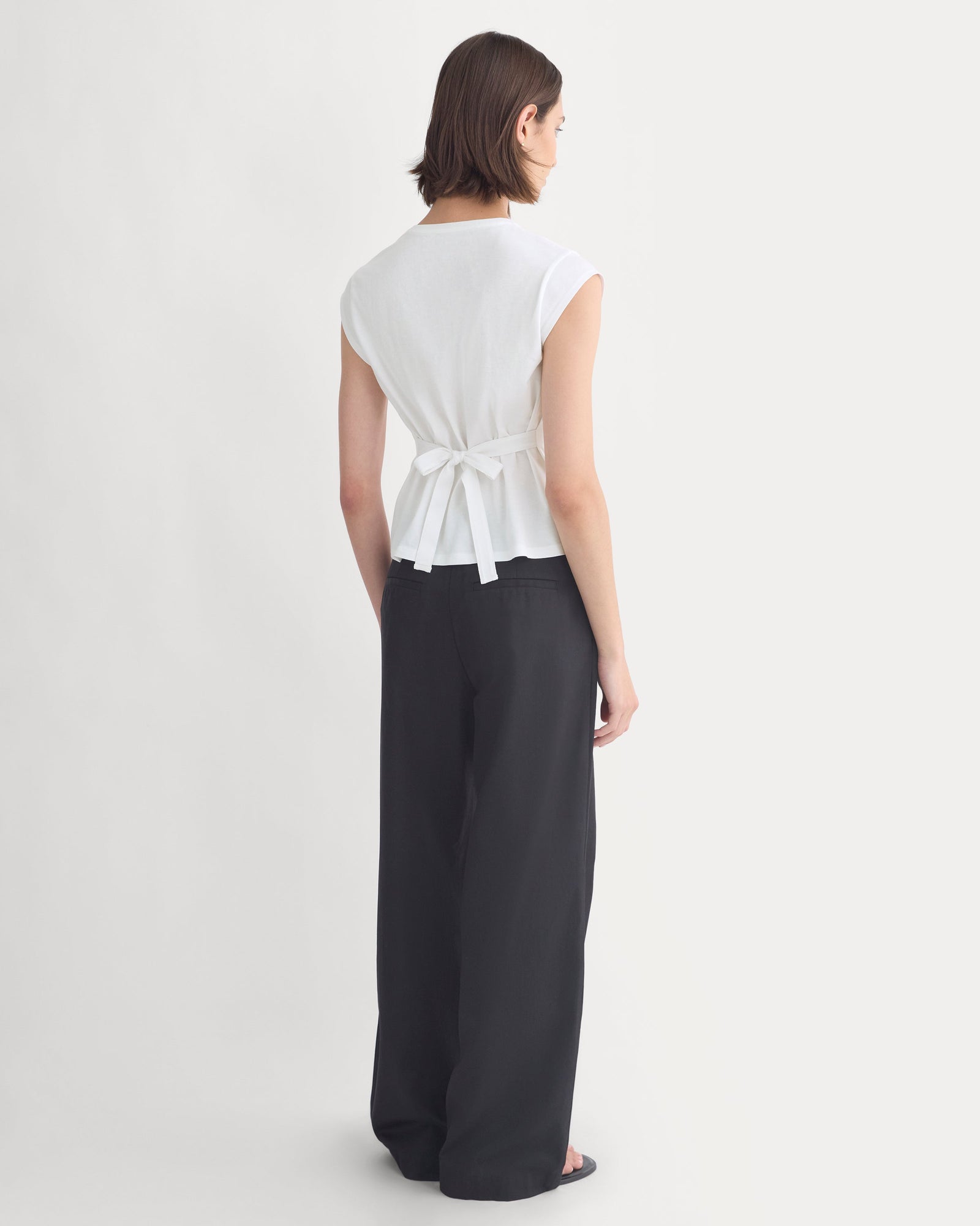 Tie-Back Tee in Organic Cotton in White — detail view
