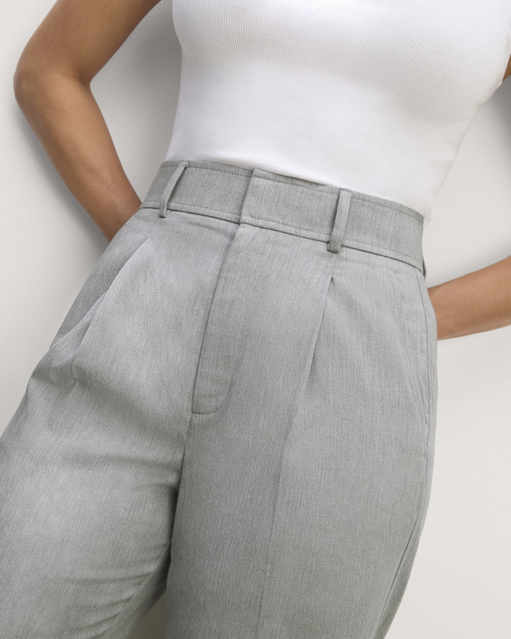 The Draper Tapered Pant in Buttersmooth in Heather Steel — detail view