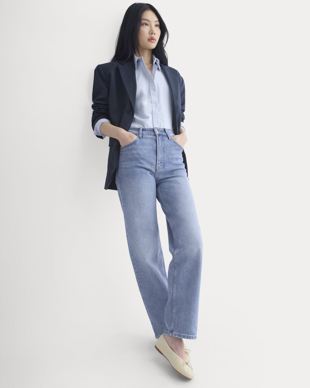 The Way-High® Jean 2.0 in Medium Wash — detail view