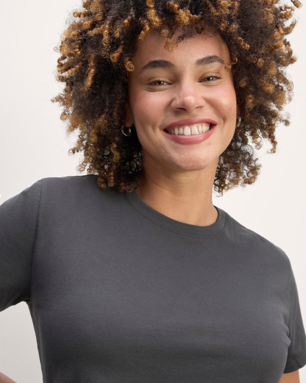The Box-Cut Tee in Essential Cotton in Graphite — detail view