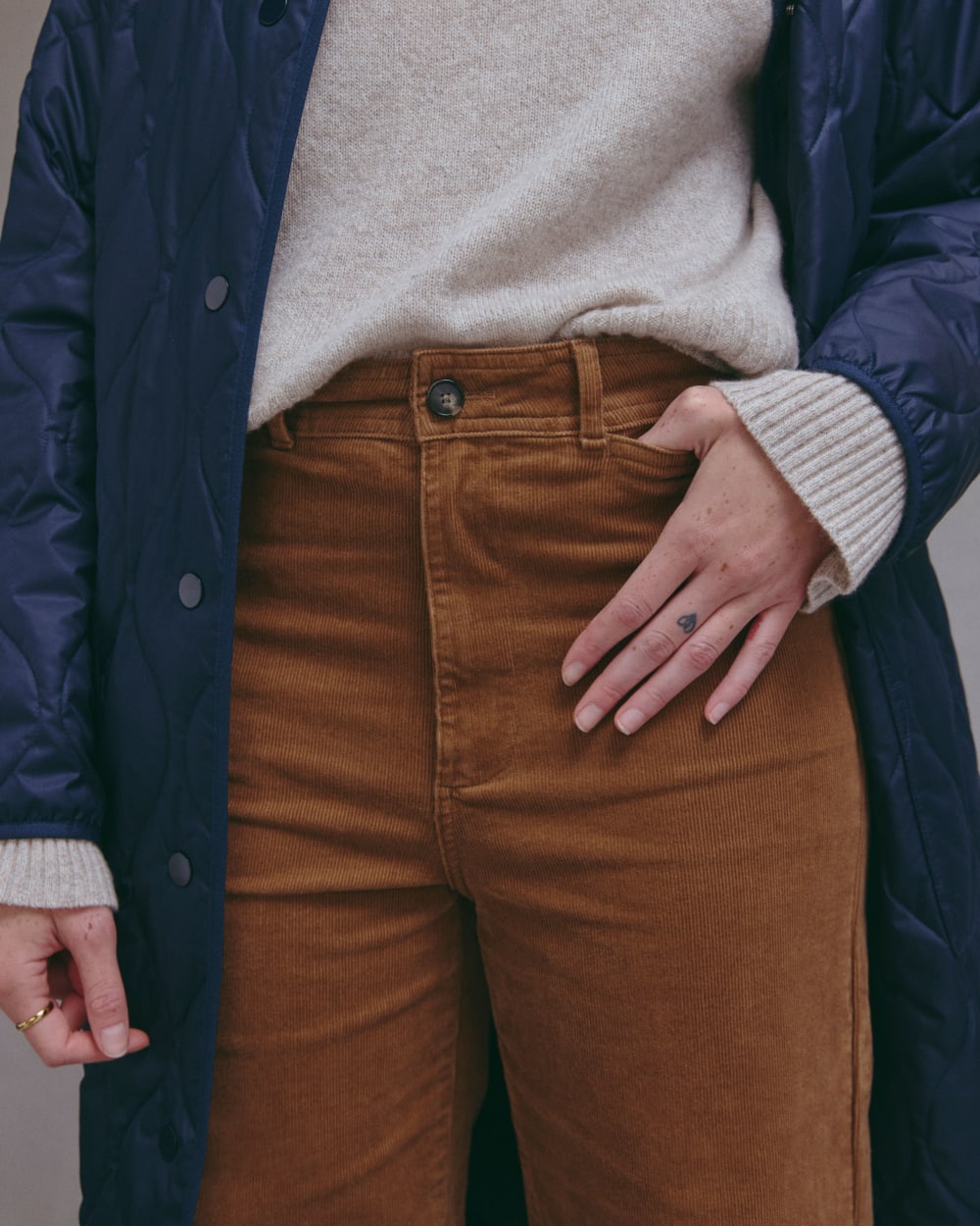 The Sailor Pant in Corduroy in Toasted Coconut — detail view