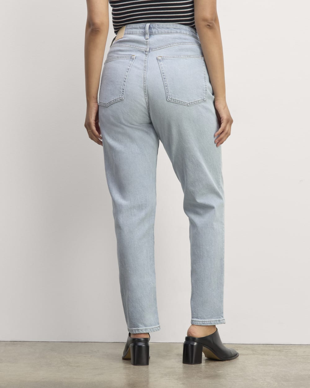 The Cheeky Hourglass Jean in Light Sky — detail view