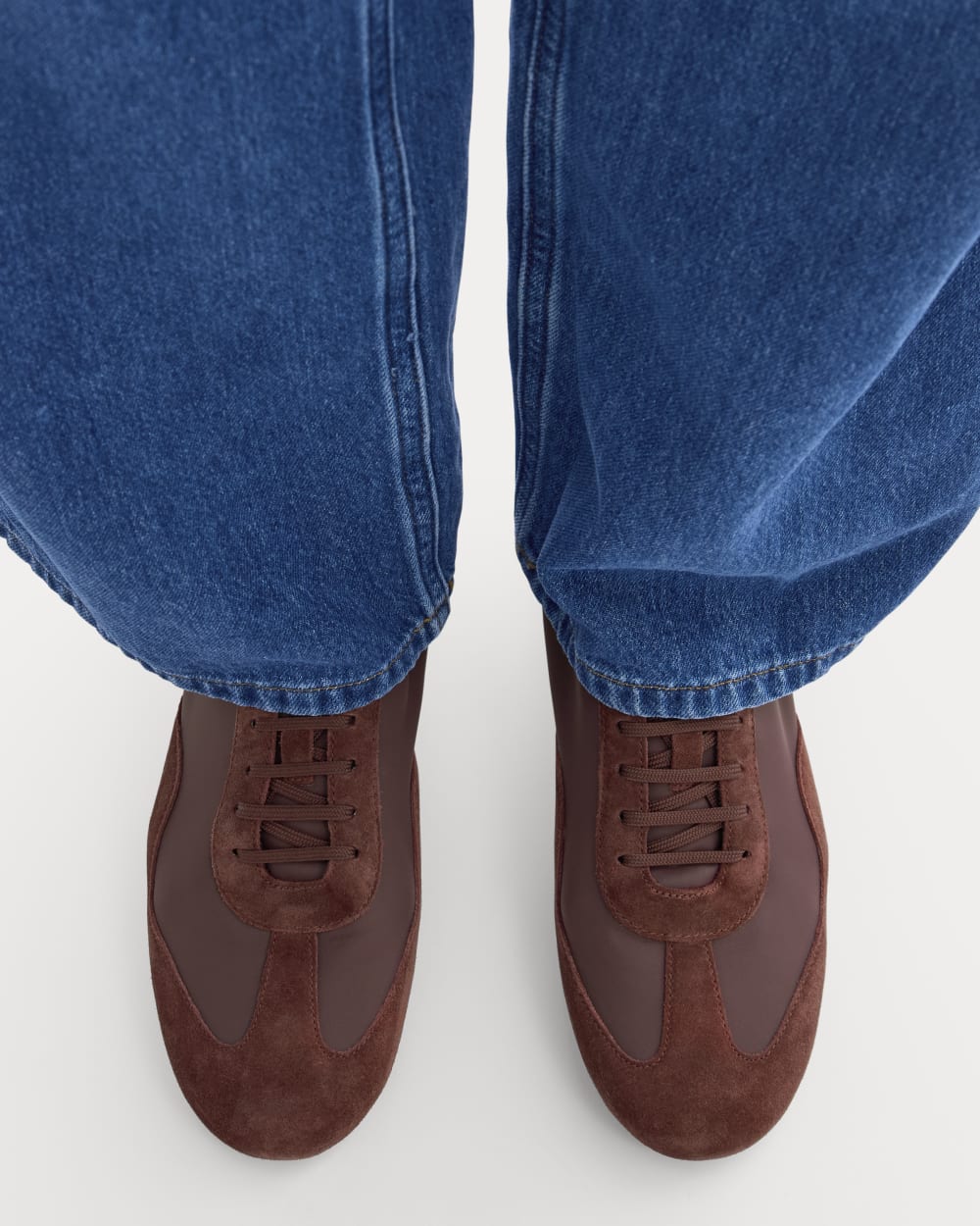 Ballet Sneaker in Burgundy — detail view