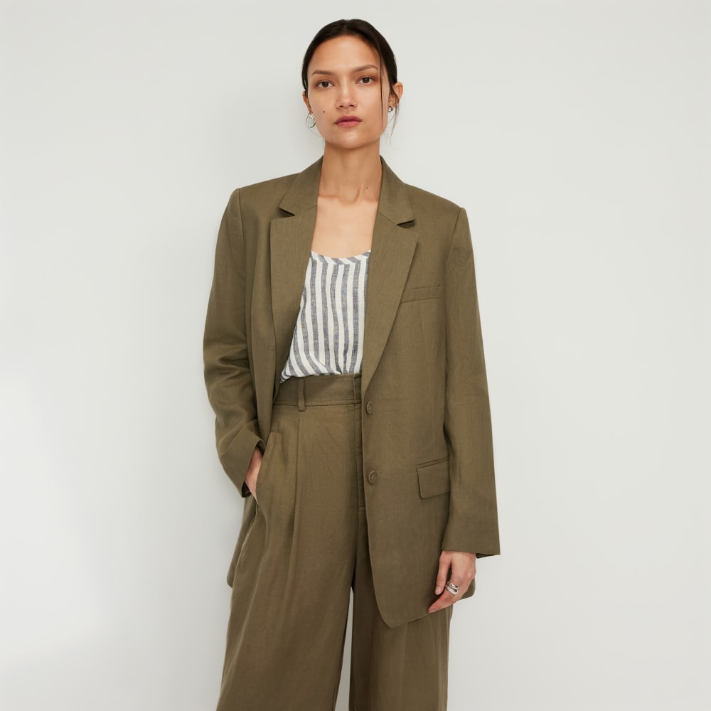 The Oversized Blazer in Linen in Kalamata — front view