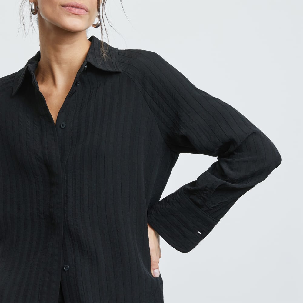 The City Stripe Shirt in Black — detail view