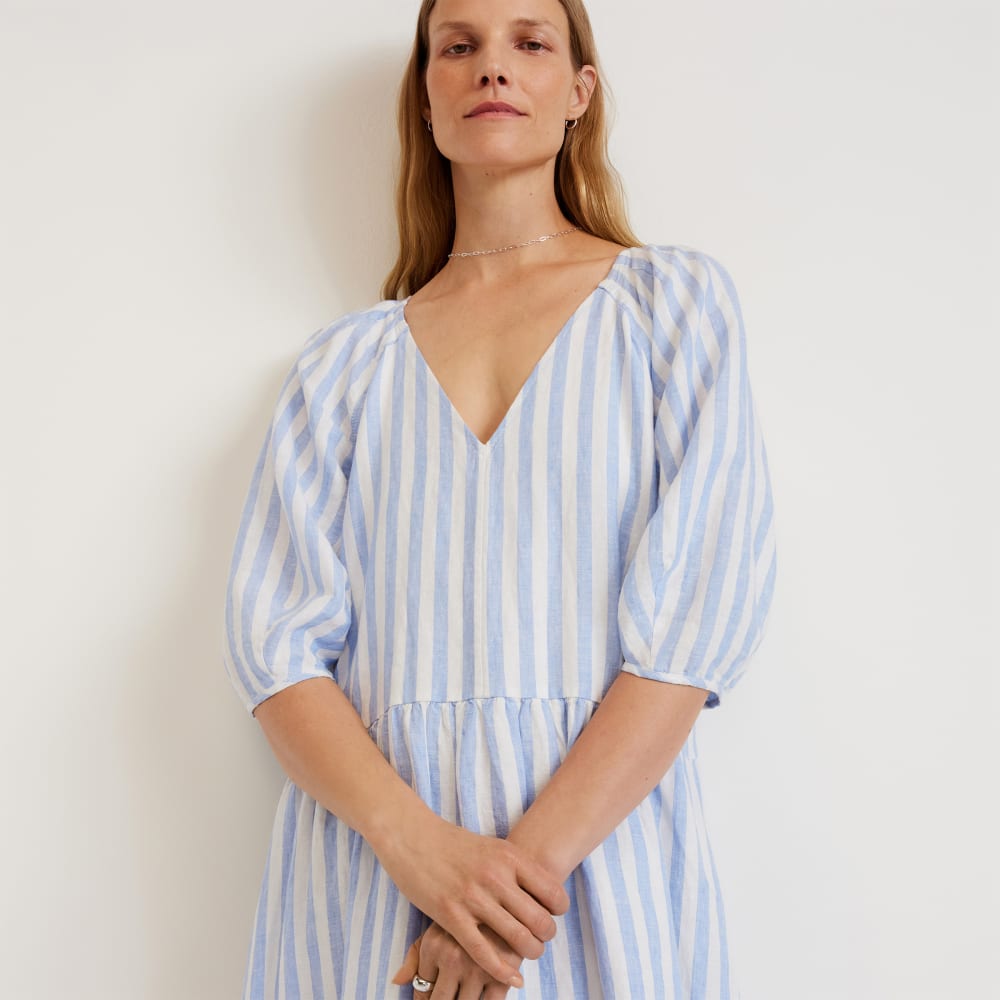 The Linen Oversized Puff-Sleeve Dress in Blue / White — detail view