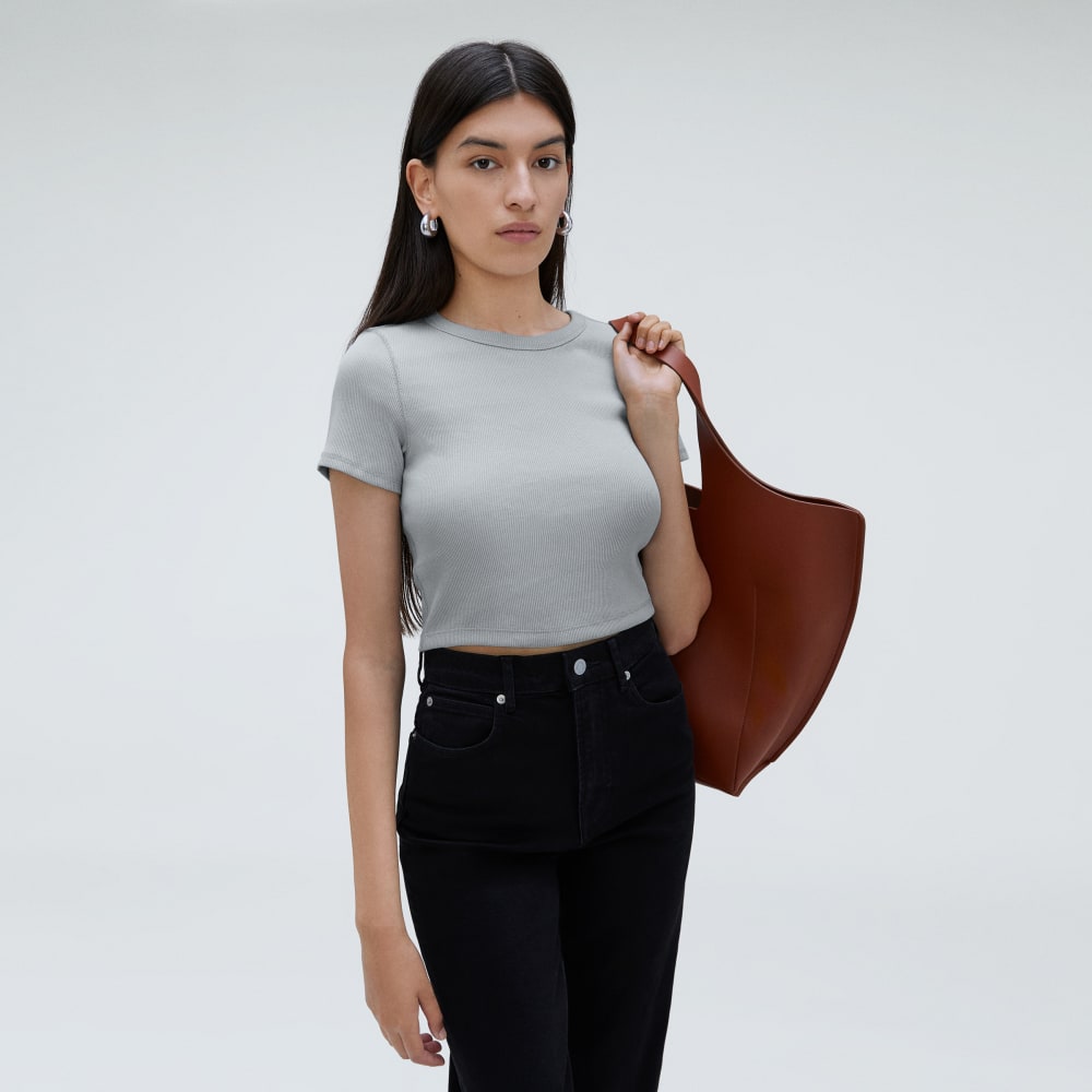 The ’90s Rib Tee in Sky — detail view