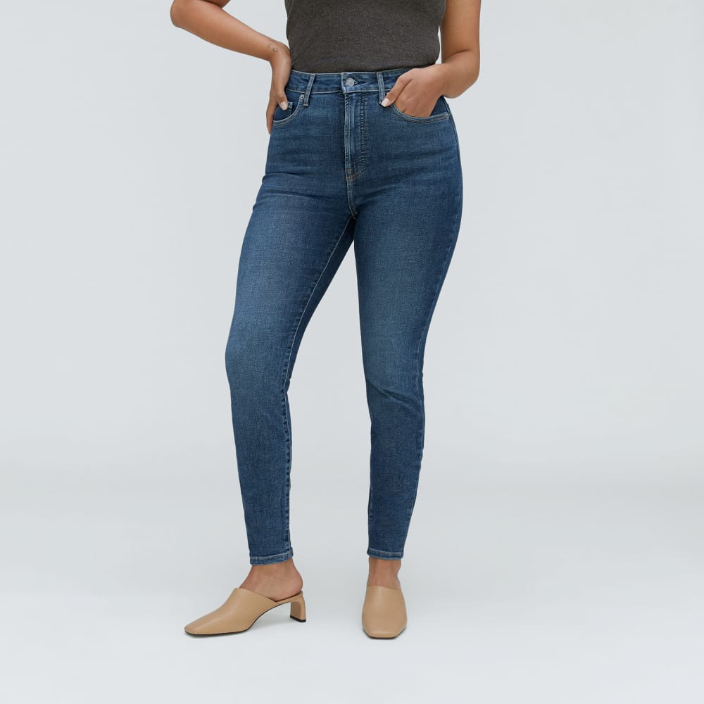 The Way-High® Hourglass Skinny Jean in Authentic Blue — detail view