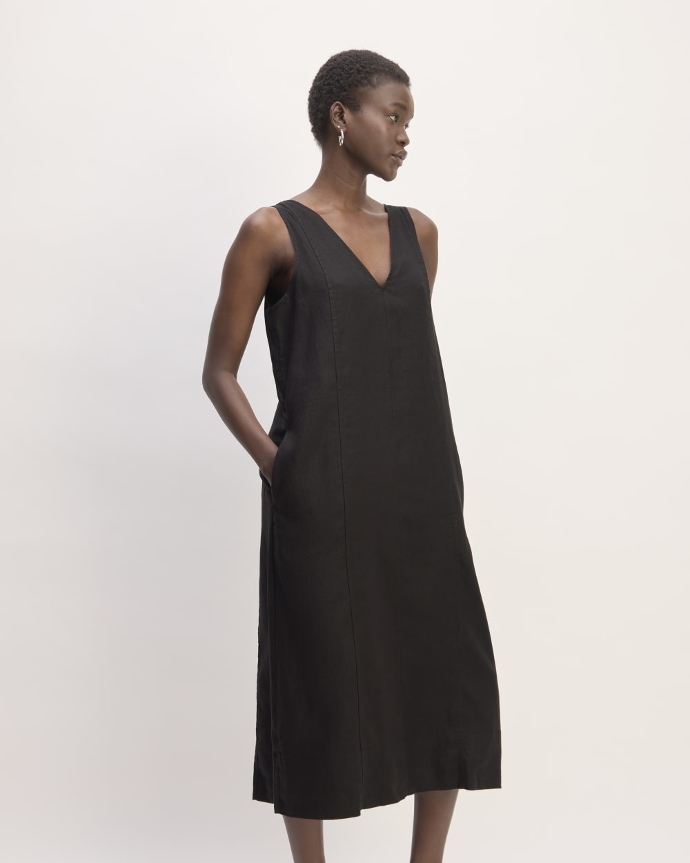 The Linen V-Neck Midi Dress in Black — detail view