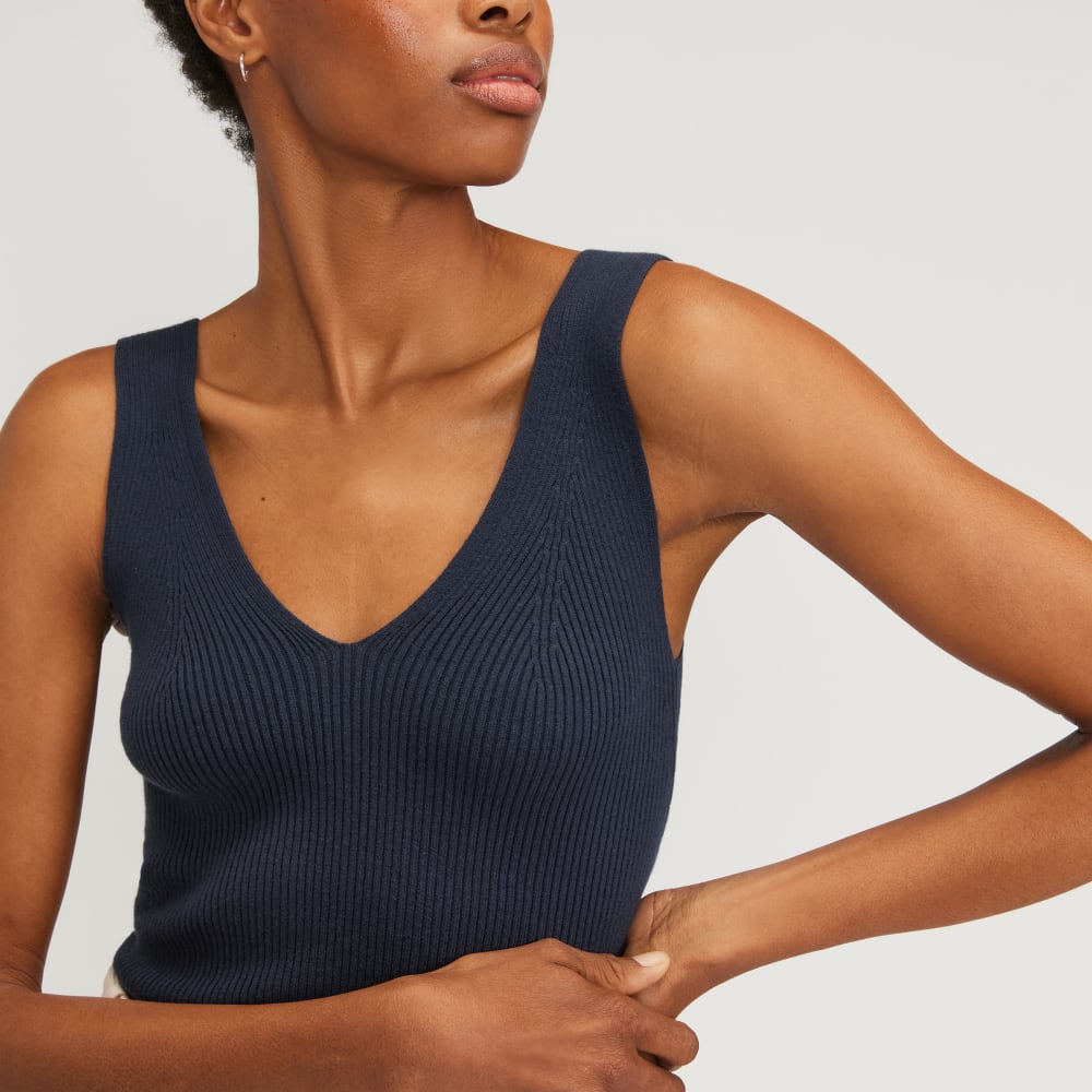 The Ribbed Cotton Double V Top in Navy — detail view