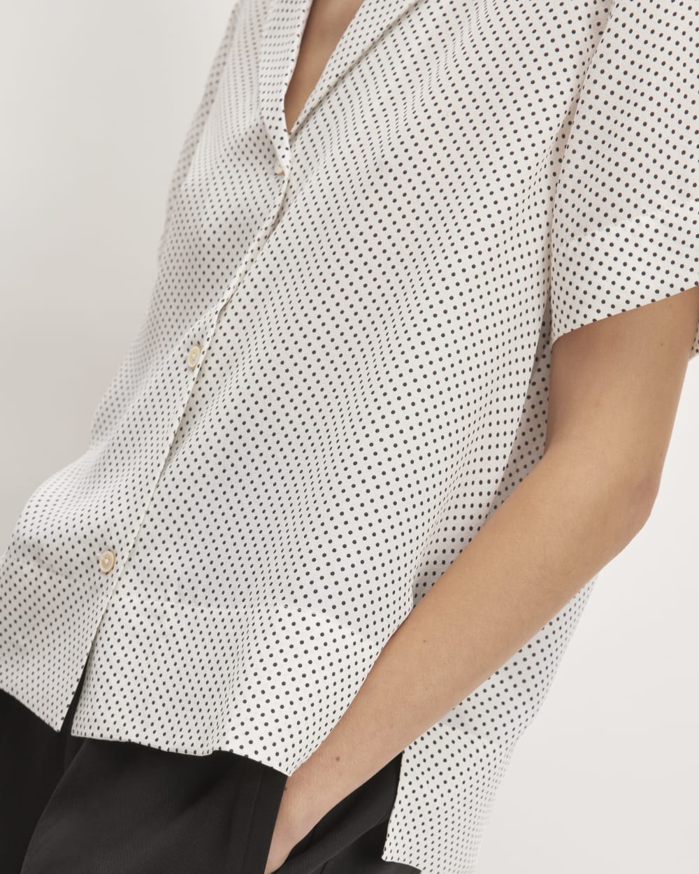 The Notch Shirt in Washable Silk in Bone / Black Polka Dot — detail view