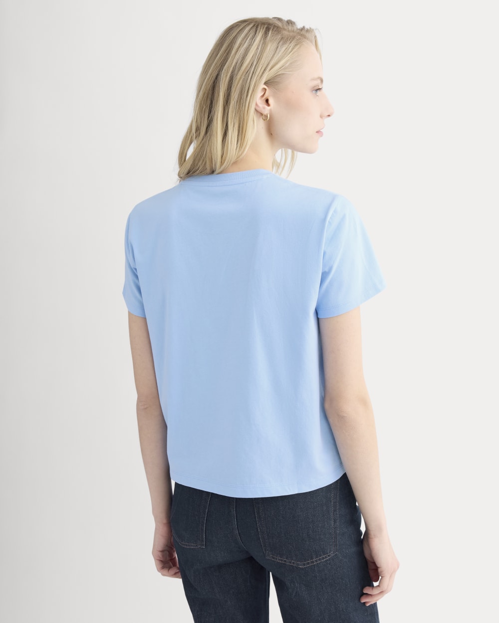 The Box-Cut Tee in Essential Cotton in Open Air Blue — detail view