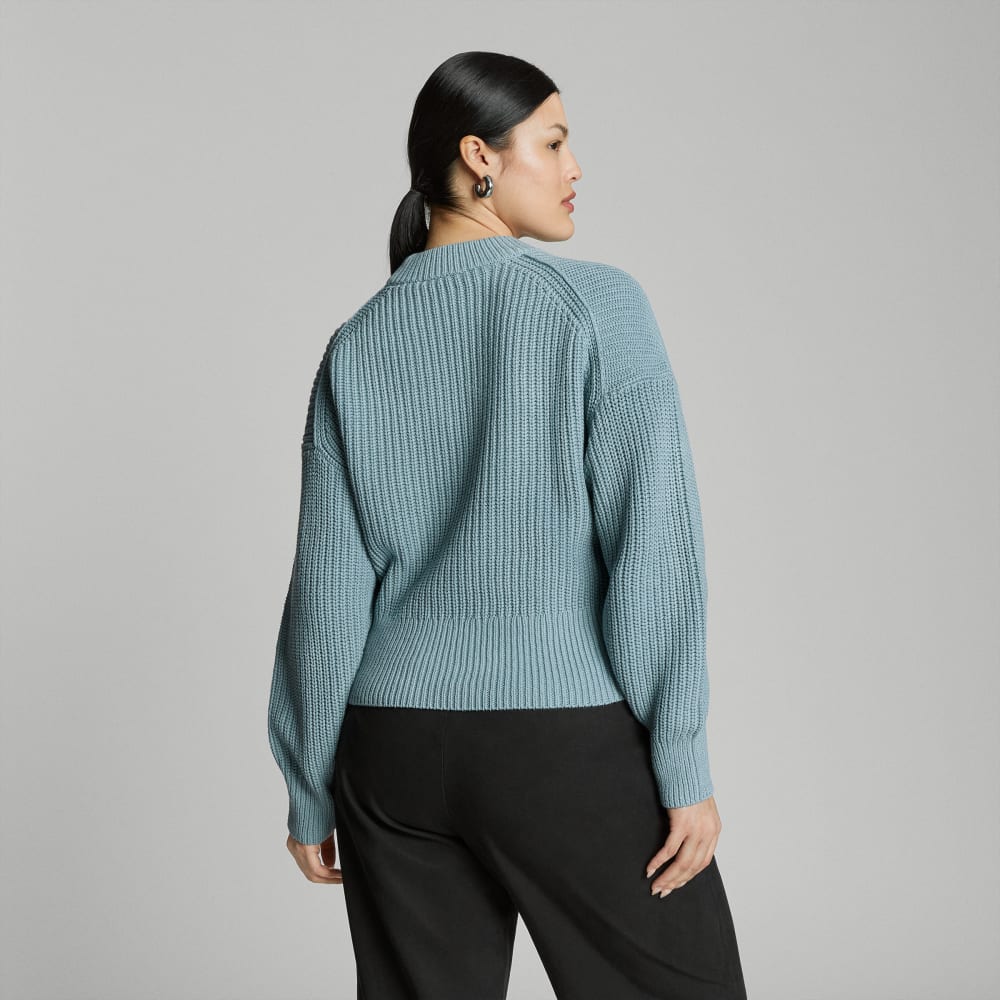 The Texture Cotton Crew in Blue Shadow — detail view