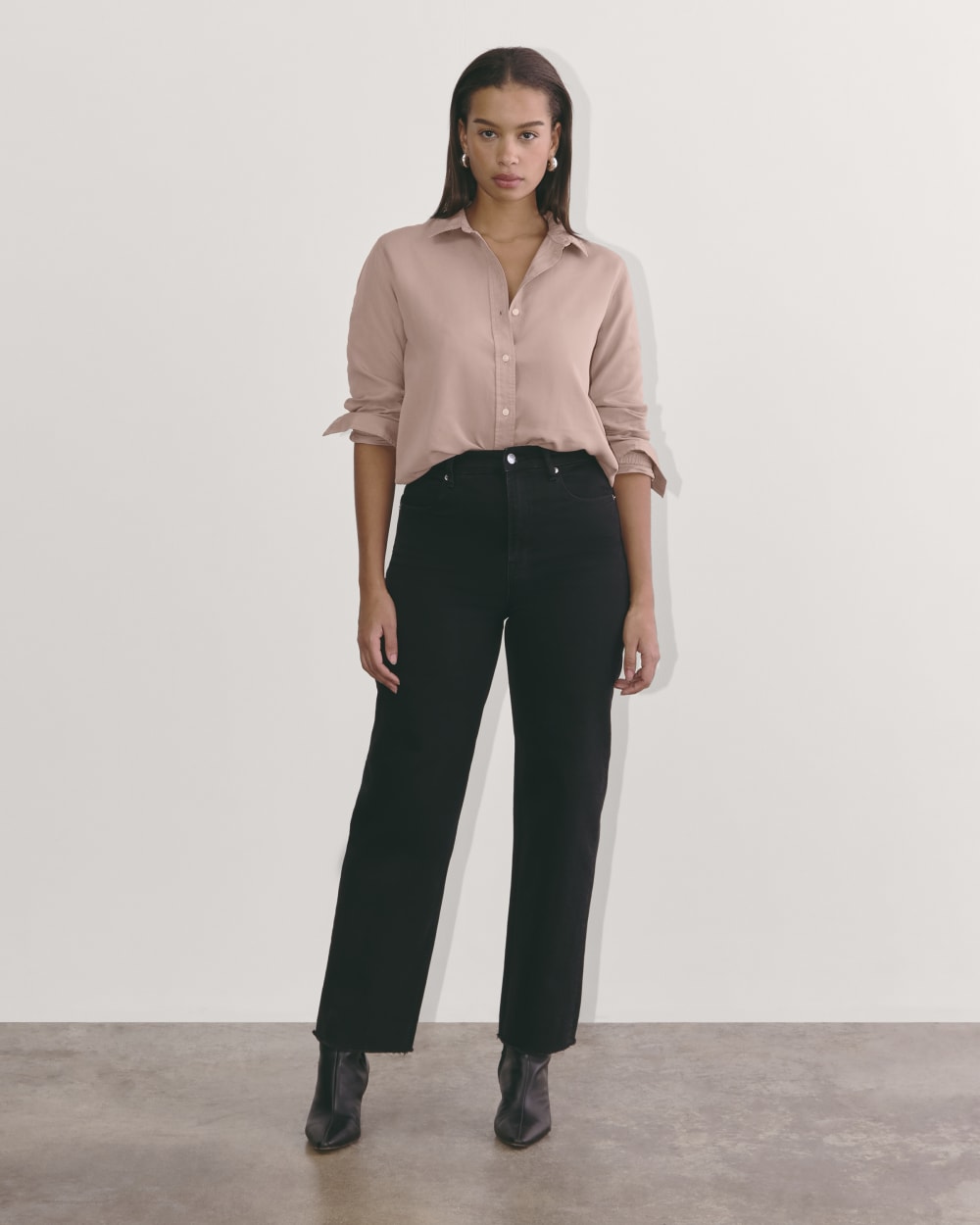 The Must-Have Shirt in Butterlite in Dusty Rose — detail view