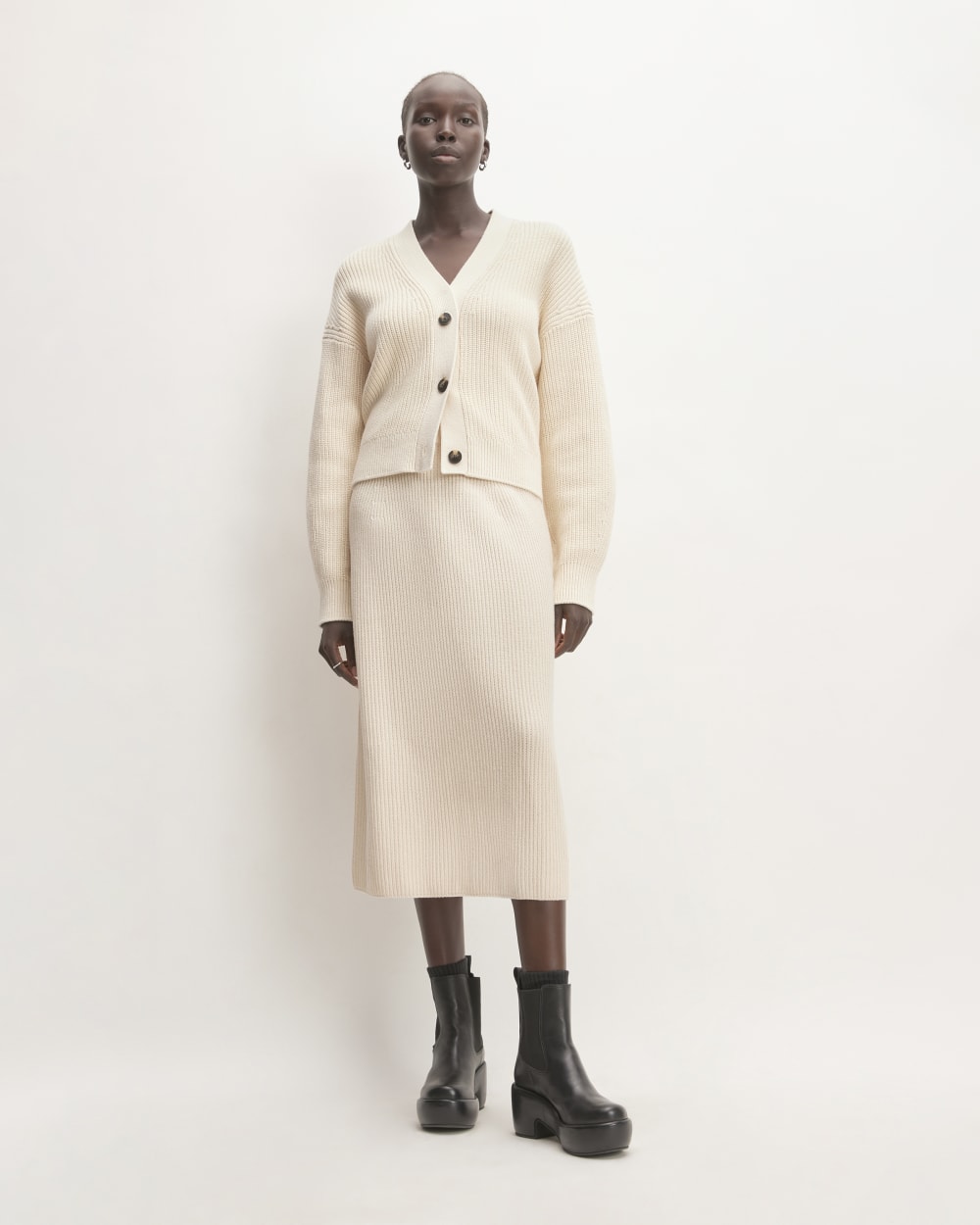 The Organic Cotton Sweater Midi Skirt in Canvas — detail view