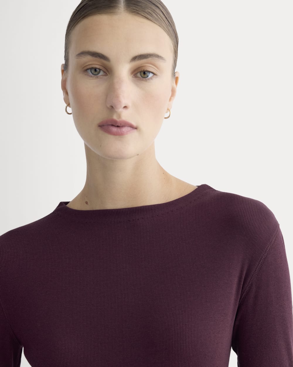 The Luxe Rib Funnel-Neck Tee in Heathered Port Royale — detail view